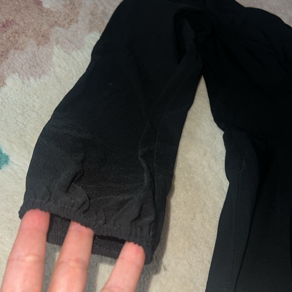 NEW Topshop Black Ruched Off-Shoulder Blouse - Picture 3 of 7